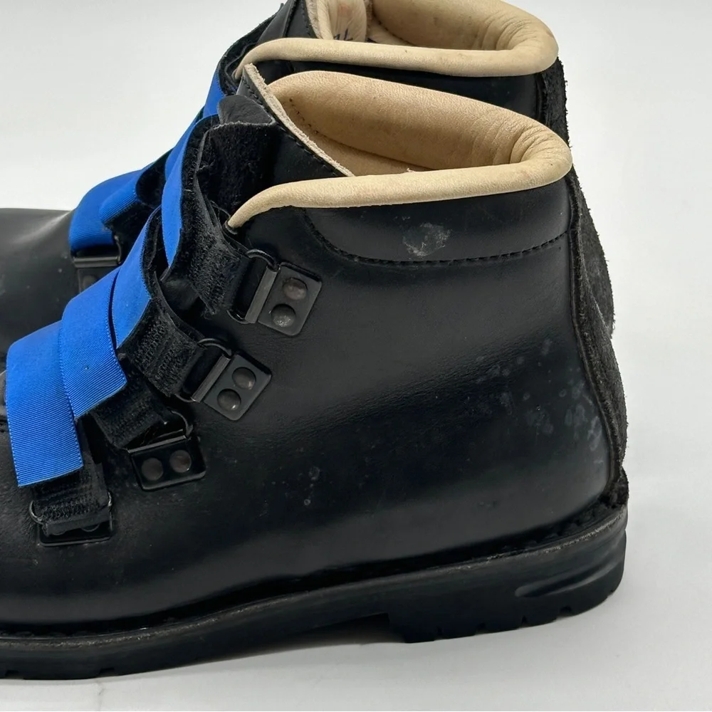 MERRELL All Leather 75 mm 3-Pin Nordic Backcountry Telemark Ski Boots Womens 7‎